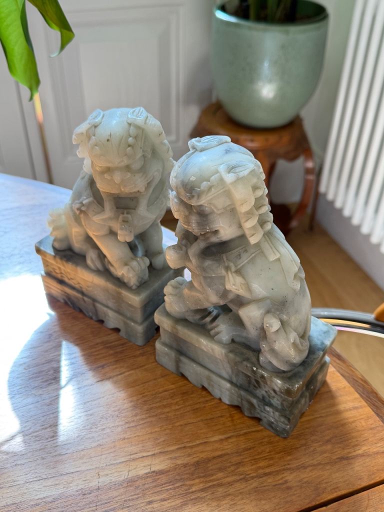 Pair of Stone Foo Dog Statues – Grey, Good Condition
