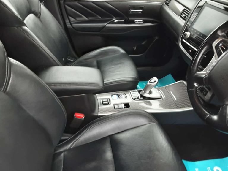 2020 Mitsubishi Outlander 2.4 PHEV Dynamic 5dr Auto ESTATE PETROL/ELECTRIC Automatic