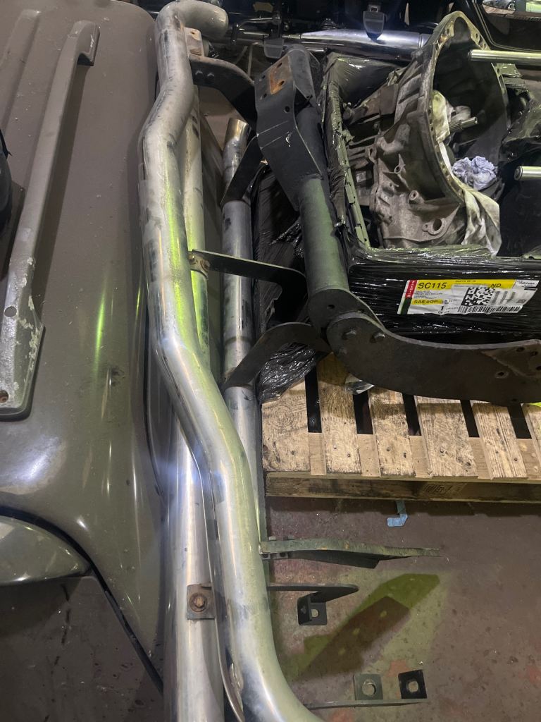 Mitsubishi L200 2011 chrome rear bumper 