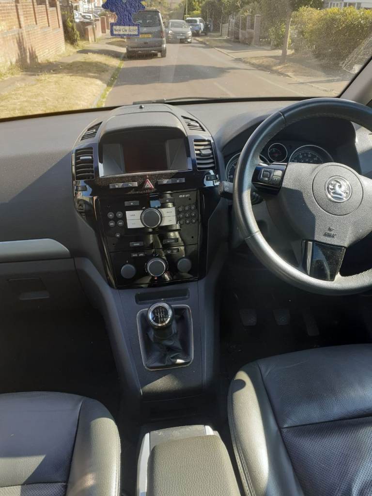 Vauxhall, ZAFIRA, MPV, 2010, Manual, 1686 (cc), 5 doors