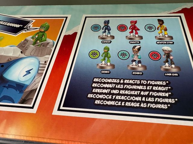 PJ Masks Charge And Roar Power Cat - Juguete Interactivo Con Luces, Sonidos Y Movimiento