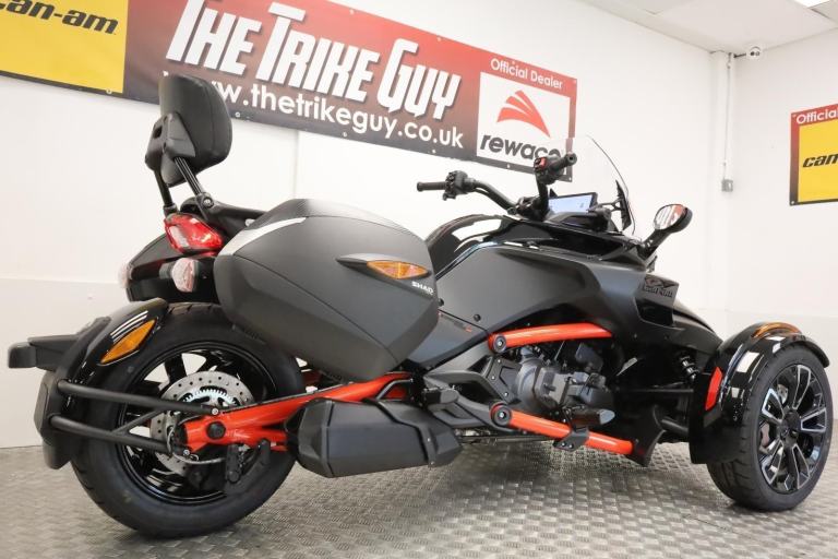 NEW 2025 75 REG CAN-AM SPYDER F3-S SEMI AUTOMATIC TRIKE - GREAT SPEC