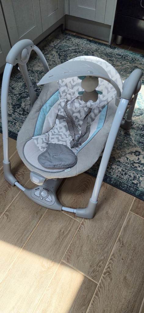 Excellent condition baby swing