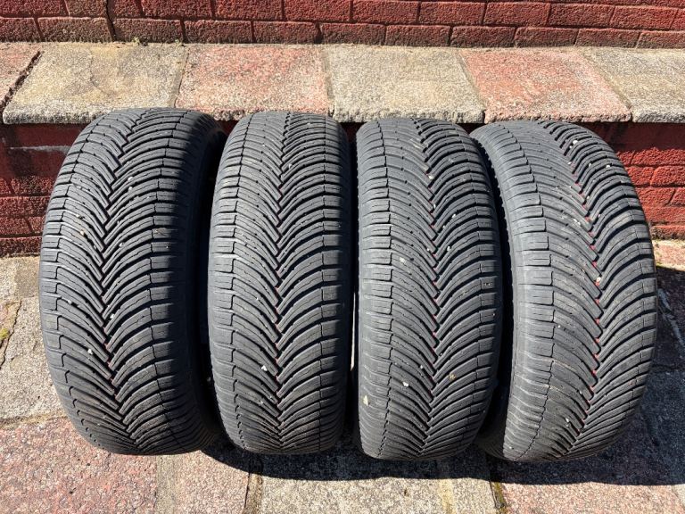 4 x Bridgestone Turanza All Season 6 Tyres 255/60 R18 M+S & 3PMFS Rated (2025)
