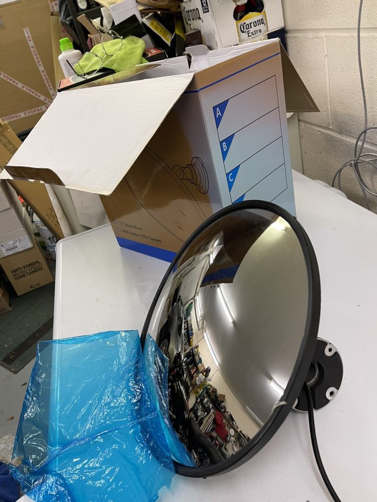 Cctv camera Retail Mirror by Kovert Spy Equipment