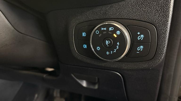 2022 Ford Fiesta 1.0 EcoBoost Hybrid mHEV 125 Titanium 5dr Petrol Hatchback Hatchback Petrol Manual