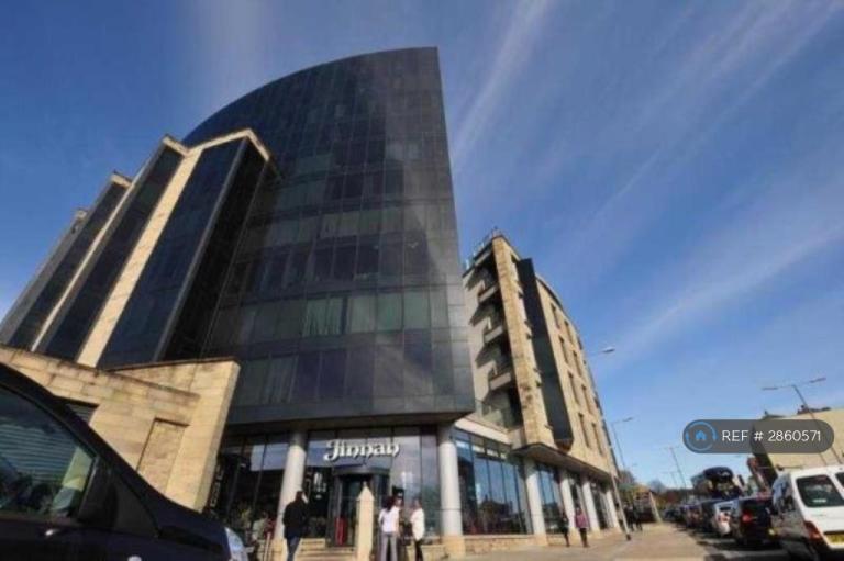 1 bedroom flat in The Gatehaus, Bradford, BD1 (1 bed) (#2860571)