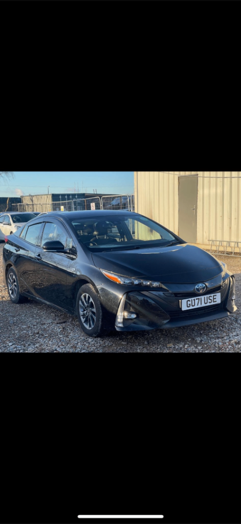PCO car on Rent Toyota Prius 71 Reg