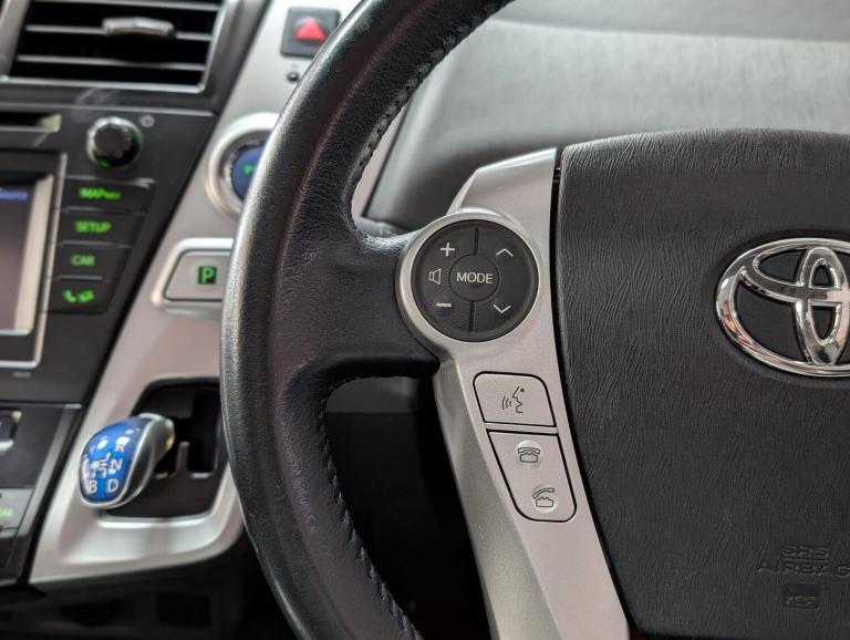 2012 Toyota Prius+ 1.8 VVT-h T4 MPV 5dr Petrol Hybrid CVT Euro 5 (s/s) (136 ps) MPV Petrol/Electr...