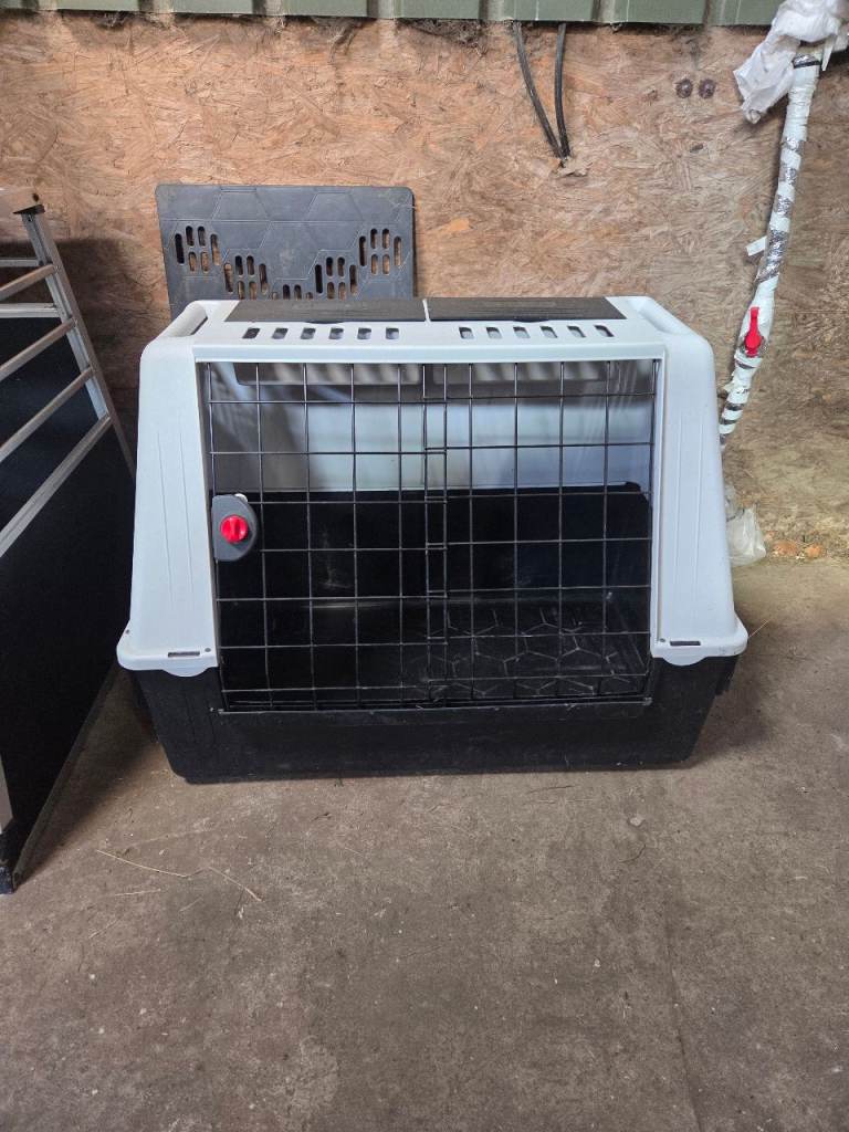 Ferplast Atlas dog carrier