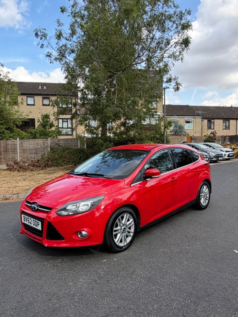 Ford, FOCUS, Hatchback, 2012, Manual, 998 (cc), 5 doors