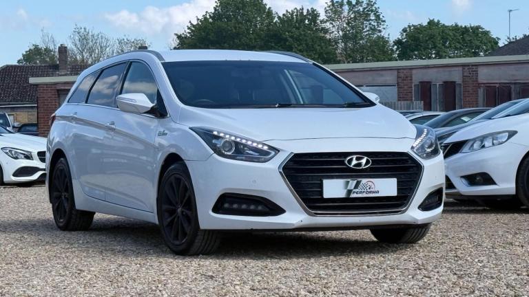 2016 Hyundai i40 1.7 CRDi Blue Drive SE Nav 5dr DCT ESTATE DIESEL Automatic