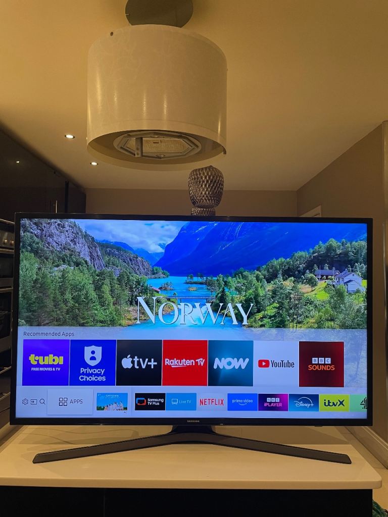 Samsung 40 inch Smart Tv