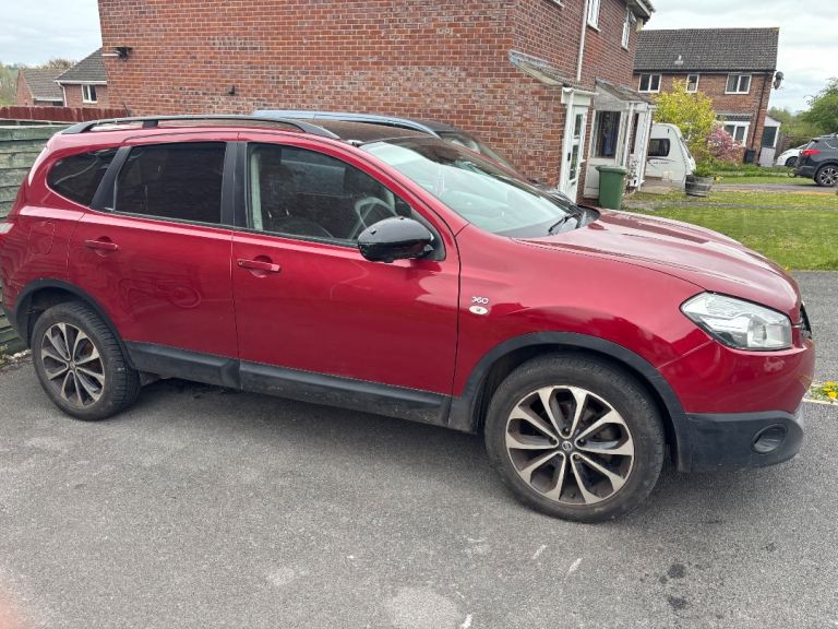 2013 Qashqai +2 7 seater