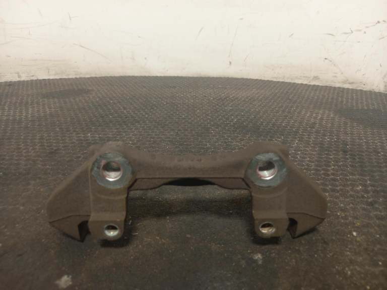 Dacia Sandero Stepway Front Brake Caliper Carrier 2013-2021 Rh