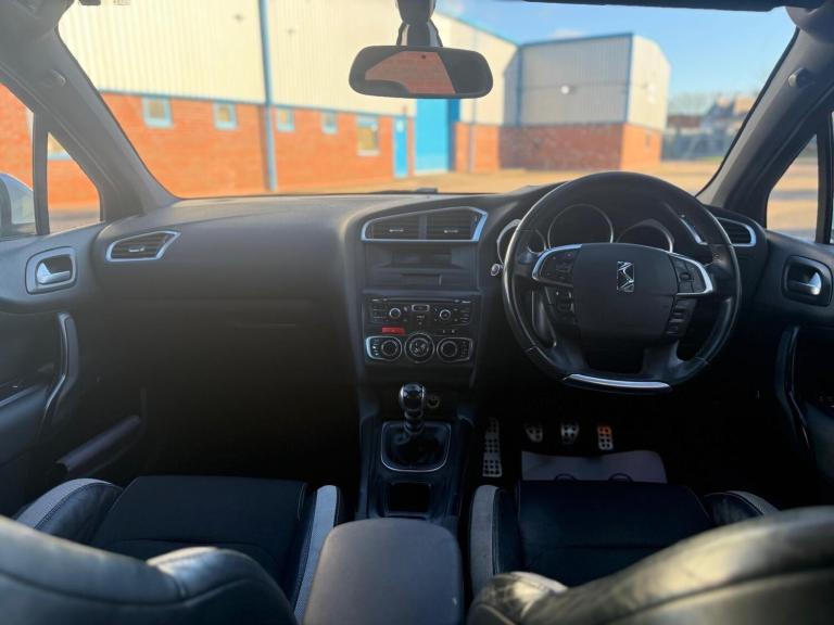 2012 Citroen DS4 1.6 HDi DStyle Euro 5 5dr HATCHBACK Diesel Manual
