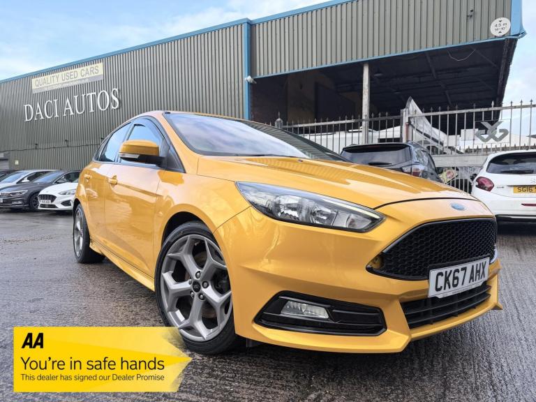 2017 Ford Focus 2.0T EcoBoost ST-2 Hatchback 5dr Petrol Manual Euro 6 (s/s) (250 ps) Hatchback Pe...