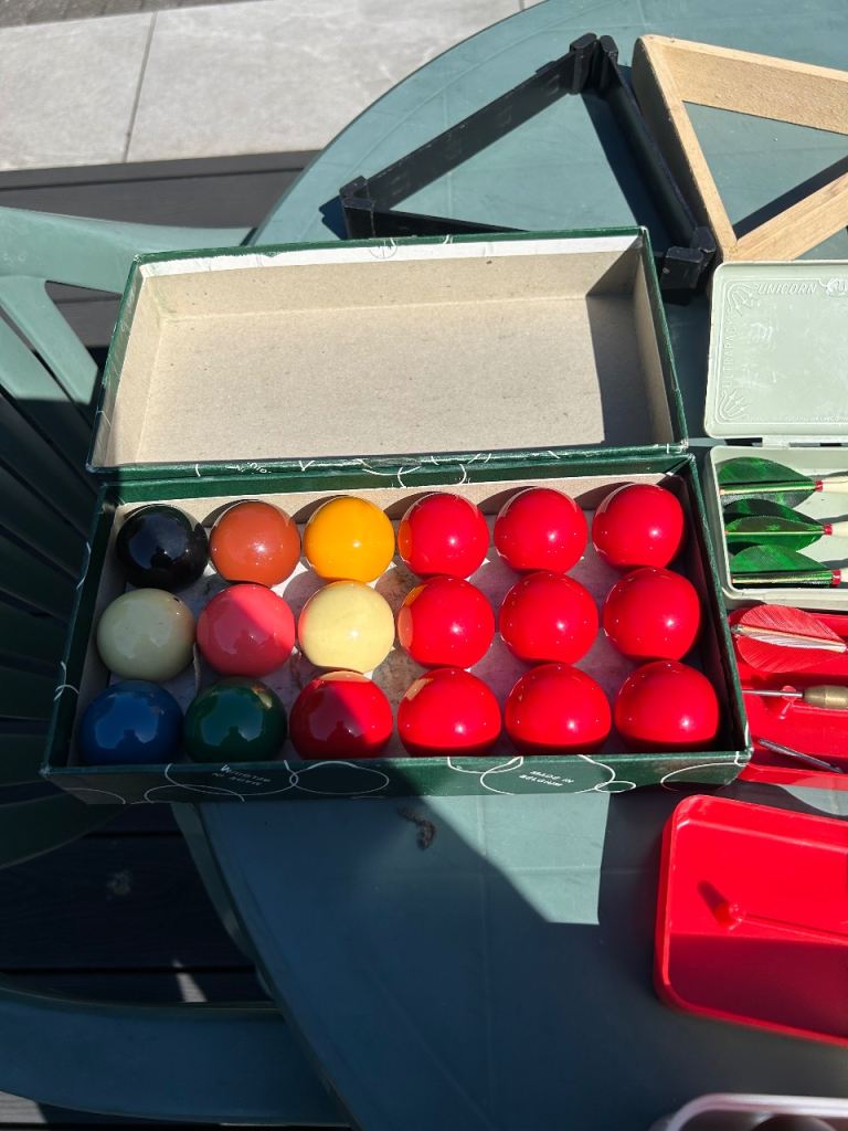 Pool balls & Darts