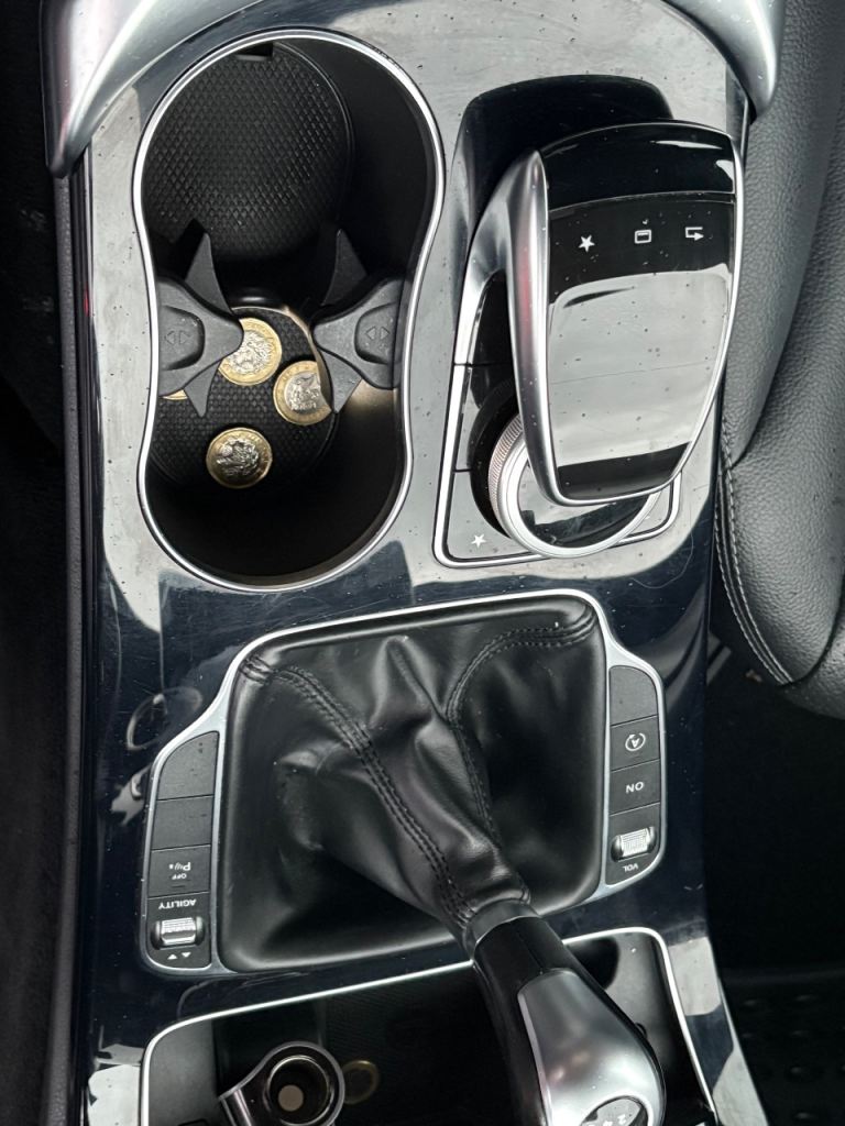 Mercedes-Benz, C CLASS, Saloon, 2015, Manual, 2143 (cc), 4 doors