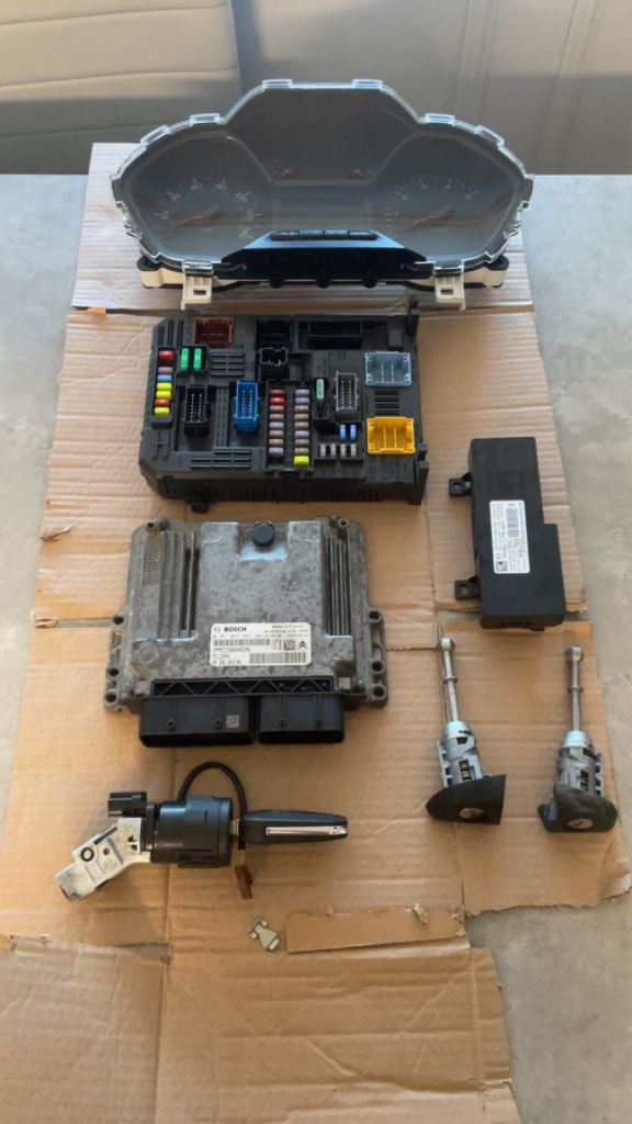 Berlingo 2020 Ecu kit 
