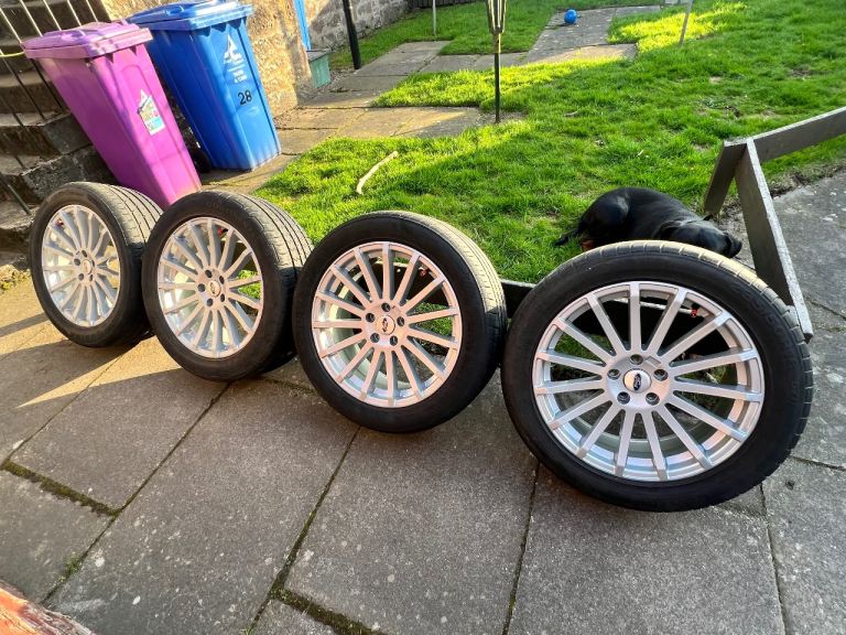 Ford Alloys 18” (5 x108 pcd) just been refurbished with excellent tyres 6-7 mm tread 