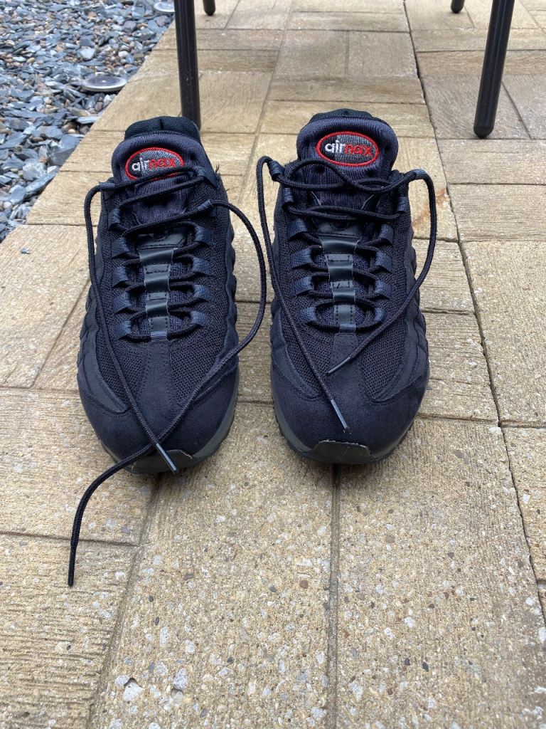 Nike Air Max 95 Trainers Black - UK 11