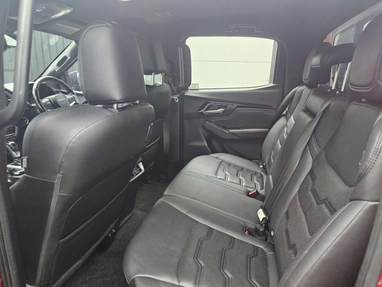 2023 Isuzu D-Max 1.9 D-Max V-Cross Auto 4WD 4dr Pickup Diesel Automatic