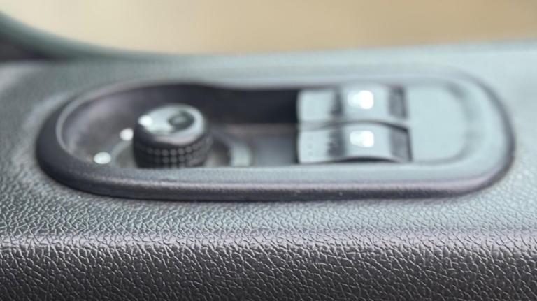 2017 Nissan NV400 2.3 dCi 33 SE FWD L2 H2 Euro 6 5dr Diesel