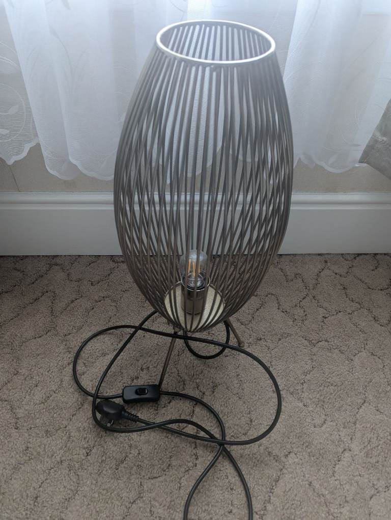Retro Style Lamp
