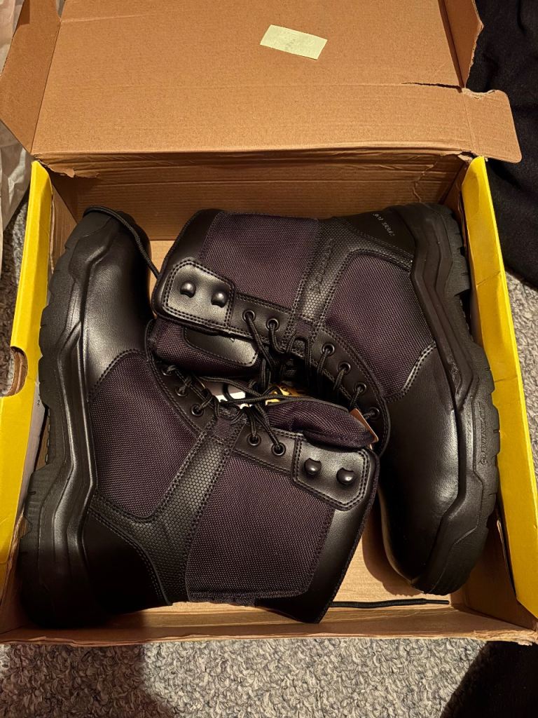 Dunlop Steel toe-cap boots 