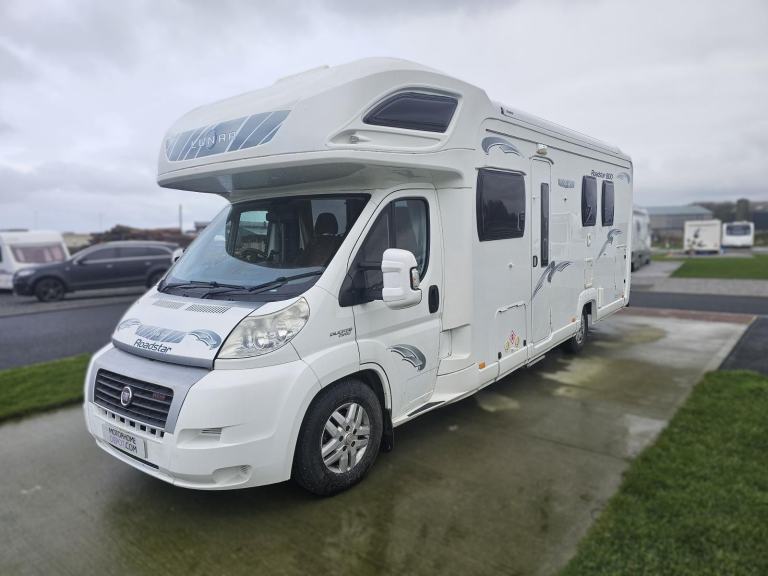 Lunar Roadstar 800 6 Berth 2 Belt Island Bed 3.0L Diesel 4250kg Al Ko