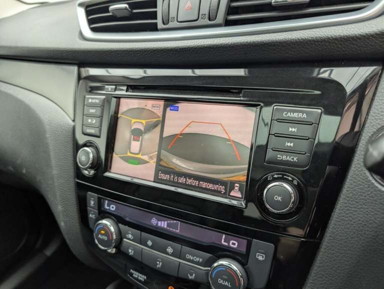 2021 Nissan Qashqai 1.3 DIG-T N-Motion SUV 5dr Petrol Manual Euro 6 (s/s) (140 ps) HILL START A H...